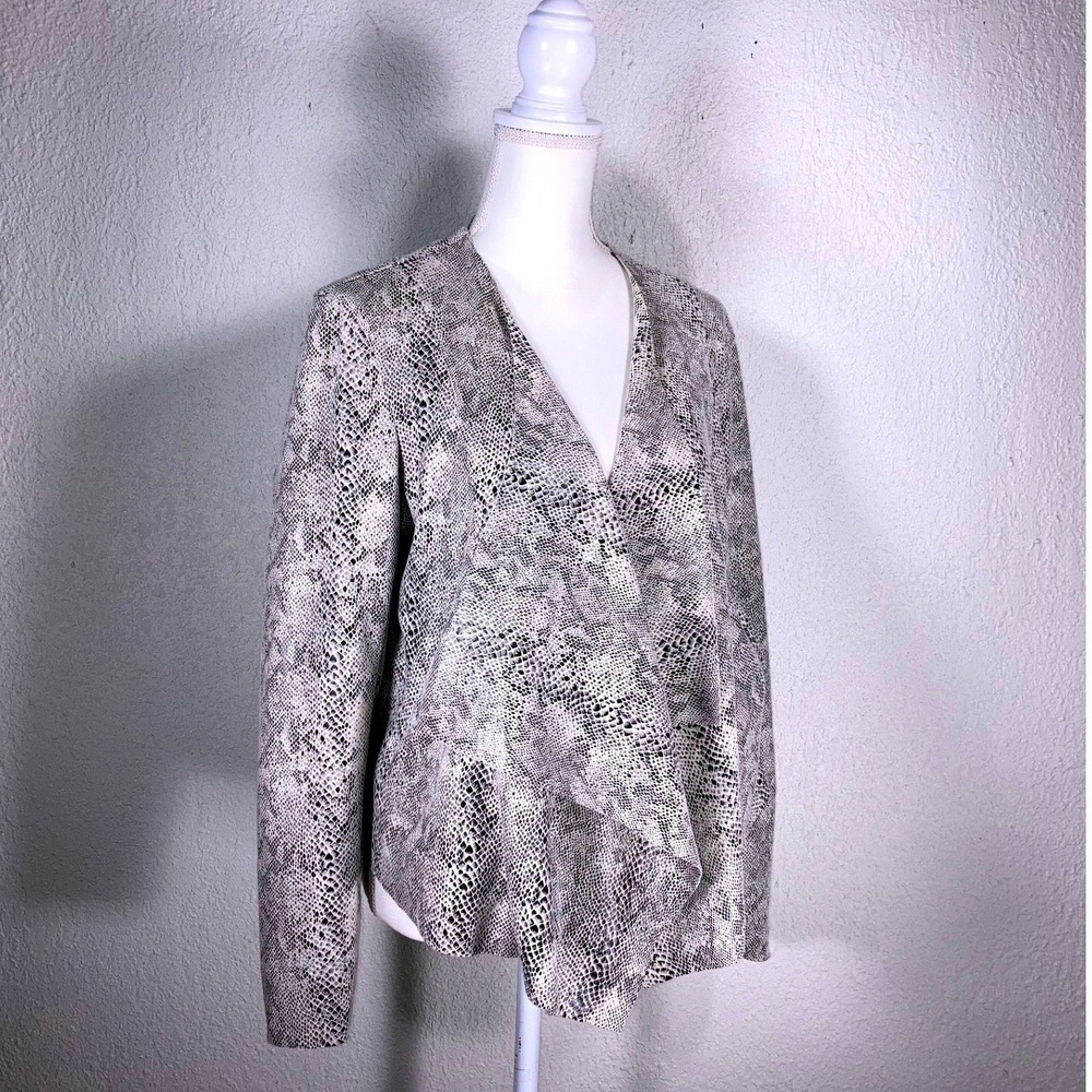 BLANKNYC Snakeskin‎ Draped Waterfall Jacket Grey Black Large 61JV5339